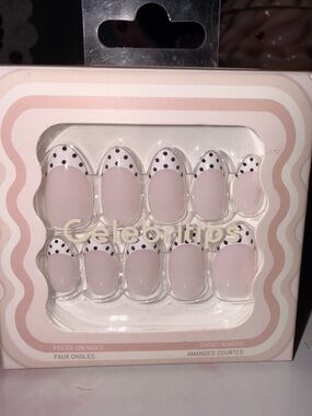 Celebritips Polka Dot Tip Press-Ons in Short Almond